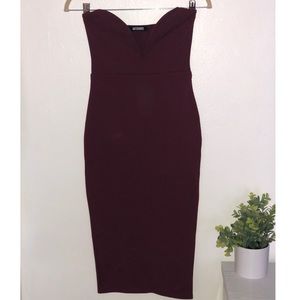 Strapless Wine/Burgundy Bodycon Dress with U neck